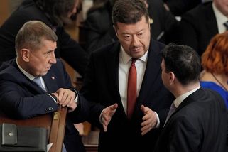 Hrozba z Ruska? Kupka vítá Babišovo prozření, Rajchl mluví o nadužívání slova válka - Novinky